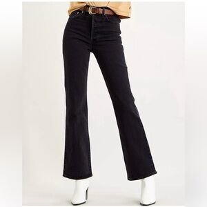 Levi’s Premium Ribcage Crop Boot Jeans Ladies 31